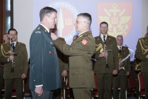  Valdovų rūmuose – iškilminga NATO pajėgų integravimo vieneto vado pasikeitimo ceremonija
