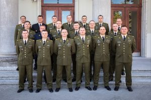  Baltijos gynybos koledžą baigė 22 Lietuvos karininkai, du iš jų įvertinti geriausiai