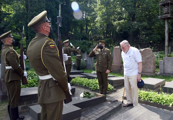  Lietuvoje pagerbiamas Birželio 23-osios karinio sukilimo dalyvių atminimas