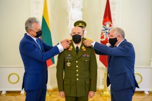  Lietuvos kariuomenės brigados generolų gretas papildė du karininkai