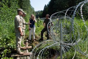  Krašto apsaugos ir vidaus reikalų ministrai įvertino situaciją pasienyje