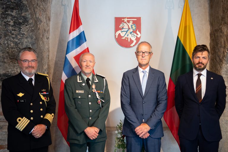  Akredituoti naujieji Norvegijos ir Čekijos gynybos atašė Lietuvai