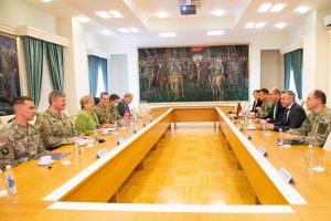  Susitikime su JAV Gynybos saugumo bendradarbiavimo agentūros direktore aptartas Lietuvos kariuomenės infrastruktūros vystymas
