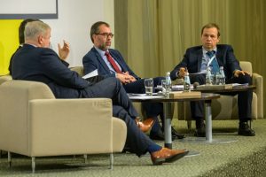  Diskusijoje apie Kinijos ir Rusijos keliamą pavojų – buvusio JAV prezidento patarėjo žinutė: „Tikiu, kad Lietuva padės užtikrinti demokratijos atsparumą“
