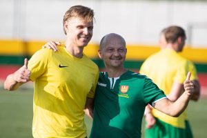  Krašto apsaugos ministerija sportuoja: vietoje judumo savaitės – judumo mėnesis