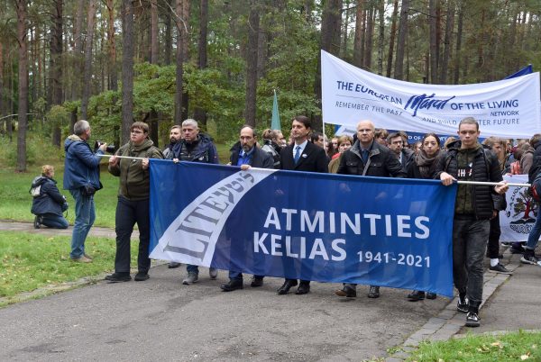  Panerių memoriale pagerbtas Lietuvos žydų genocido aukų atminimas