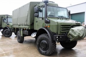  Lietuvos kariuomenei perduoti dar 42 nauji vokiški sunkvežimiai „Unimog“