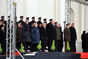 Vilniuje įvyko iškilminga Lietuvos kariuomenės rikiuotė ir paradas su sąjungininkais