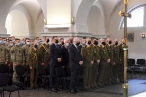  Vilniuje įvyko iškilminga Lietuvos kariuomenės rikiuotė ir paradas su sąjungininkais