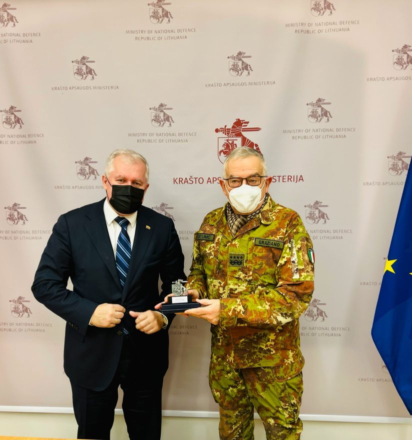 A. Anušauskas invites to pay attention to Russia’s amassing of troops near Ukraine’s border