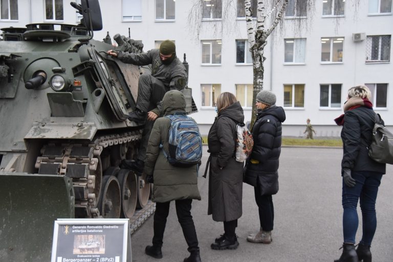  Pirmą kartą įvyko Nacionalinio saugumo mokymai švietimo sektoriaus atstovams