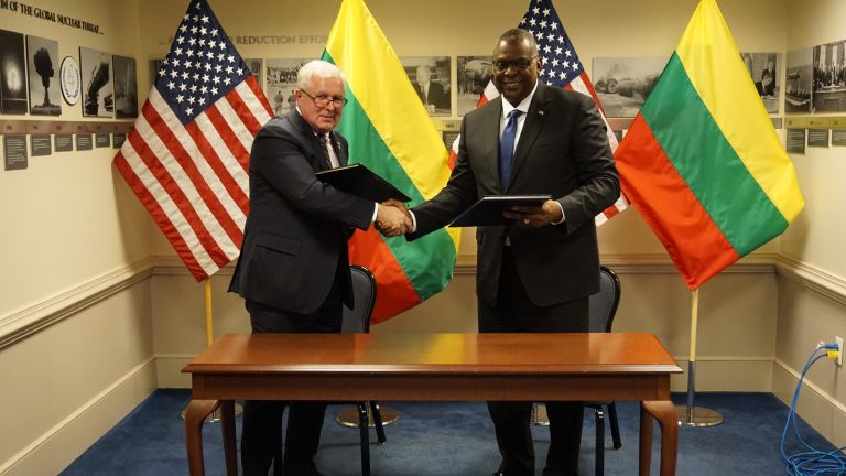 Agreement signed at the Pentagon to open the door for Lithuanian manufacturers to participate in Department of Defense public tenders