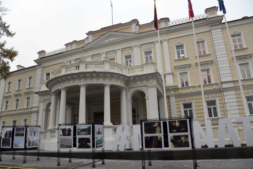 Pristatyta 17-oji „Lietuvos kariuomenė fotografijoje“ paroda, KAM kviečia kariuomenę pamatyti iš arčiau