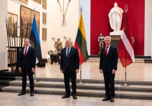 Baltijos šalių gynybos ministrai sutaria: Rusijos veiksmai Ukrainoje reikalauja papildomų NATO atgrasymo priemonių
