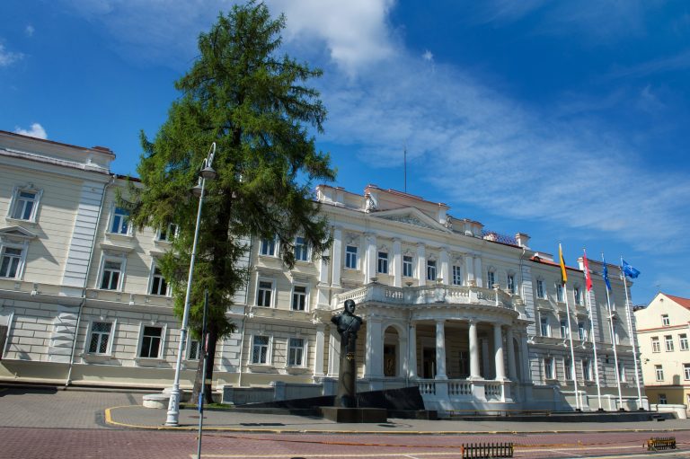 Gynybos resursų agentūra prie KAM stiprina gynybos pramonę ir steigia naują departamentą