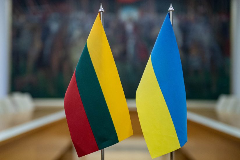 Lithuania will redouble the assistance to Ukraine on defence of its sovereignty, says Minister A. Anušauskas