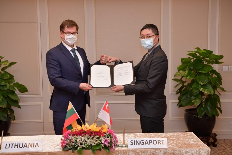 Lithuania to develop security and defence cooperation with Singapore