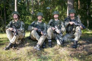  Pirmasis žingsnis norintiesiems papildyti karininkų gretas – studijos Karo akademijoje