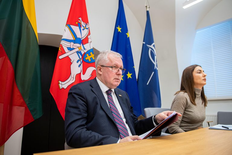 Minister A. Anušauskas discussed defence policy priorities with Defence Attachés accredited to Lithuania