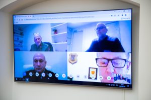  Ministras A. Anušauskas aptarė gynybos politikos prioritetus su Lietuvai akredituotais užsienio gynybos atašė