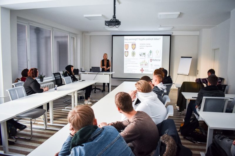 Pilietinės gynybos diena Vilniaus technologijų  ir verslo profesinio mokymo centre