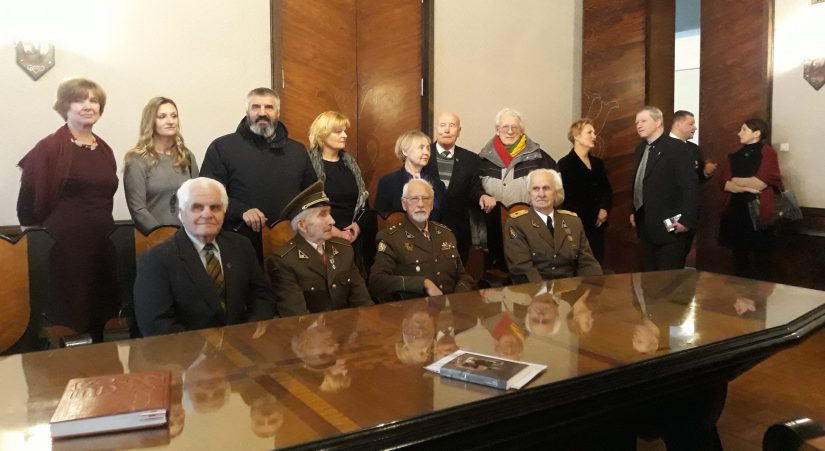 Lietuvos laisvės kovos sąjūdžio suvažiavimo akimirkos