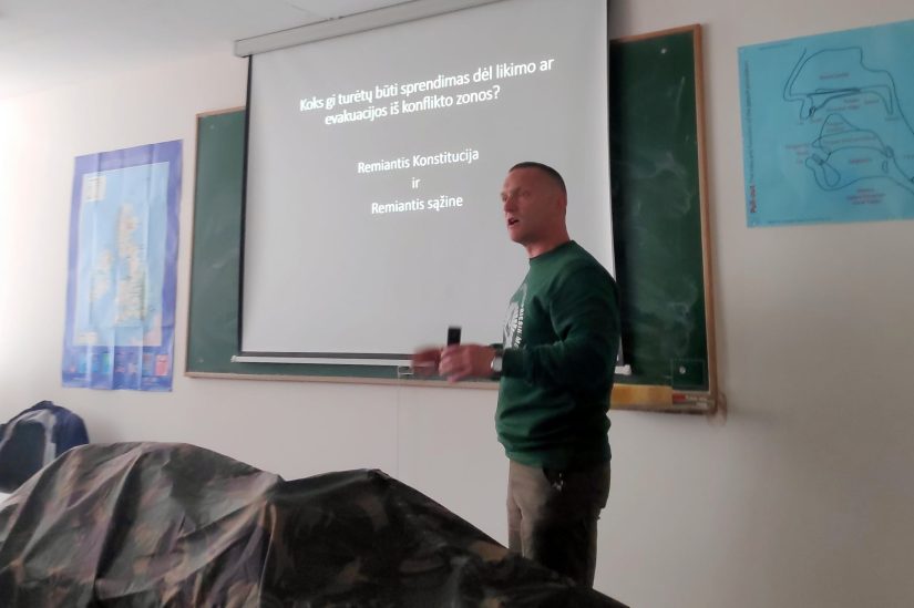 Apie pareigą, sąžinę ir apsisprendimą – su Vilniaus verslo kolegijos studentais