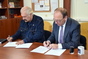  Pasirašyta bendradarbiavimo sutartis su Lietuvos ginklų savininkų asociacija