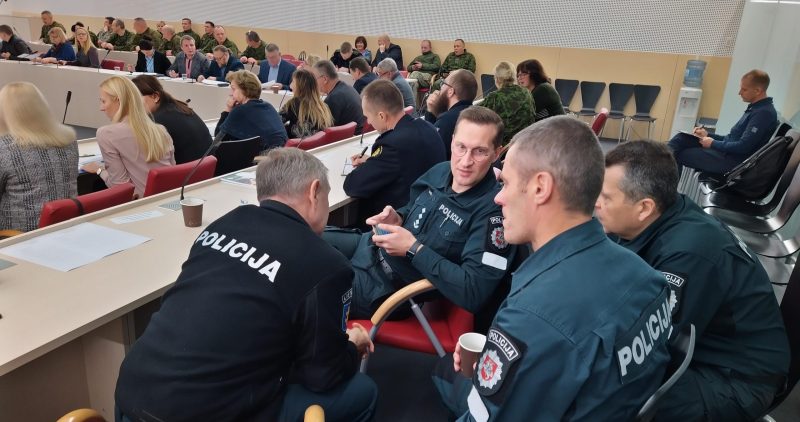 Tyrinėjamosios stalo pratybos „Mobilizacija Marijampolės apskrityje 2019“ sustiprino apskrities tarnybų sutelktumą