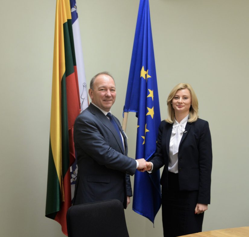 Su vidaus reikalų ministre aptarti veiksmai galimos krizės ar karo pavojaus atveju