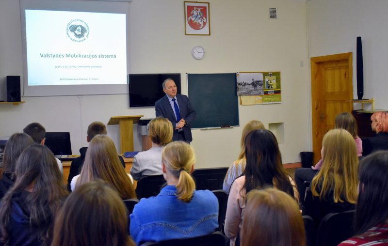 Pilietinės gynybos diena Vilniaus Antakalnio gimnazijoje