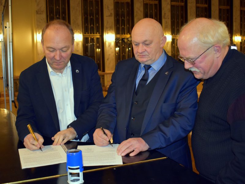 Pasirašyta bendradarbiavimo sutartis su Lietuvos šaulių sąjungos Vlado Putvinskio-Pūtvio klubu