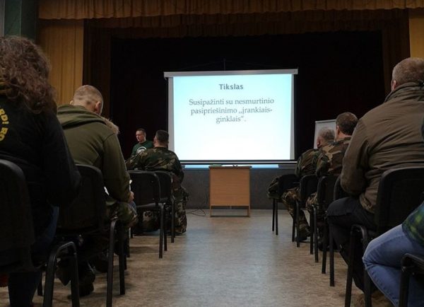  Lietuvos šauliai stiprina savo parengtumą pilietiniam pasipriešinimui