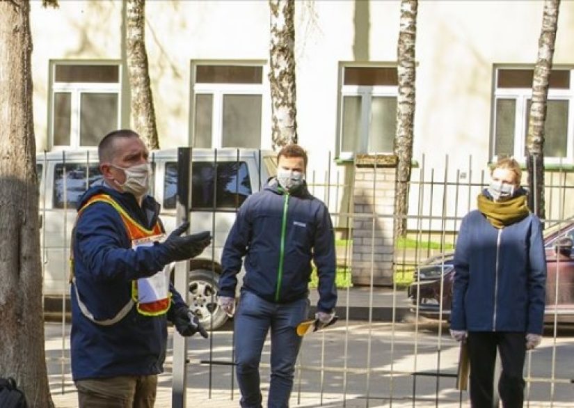 Dešimties savivaldybių savanoriai pagalbą gyventojams teiks saugiai