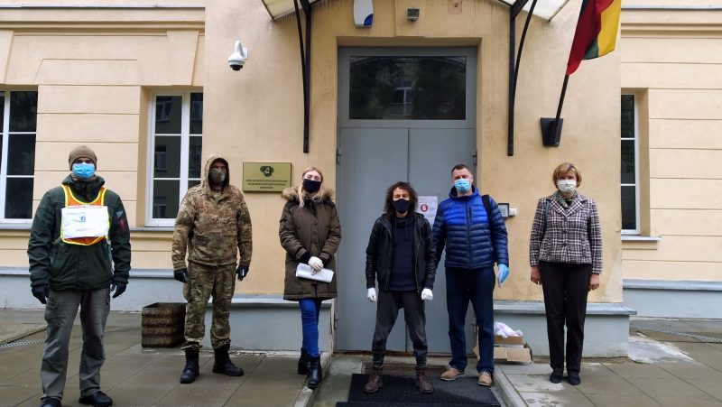 Daugiau kaip šimtas savanorių apmokyti teikti saugią humanitarinę pagalbą