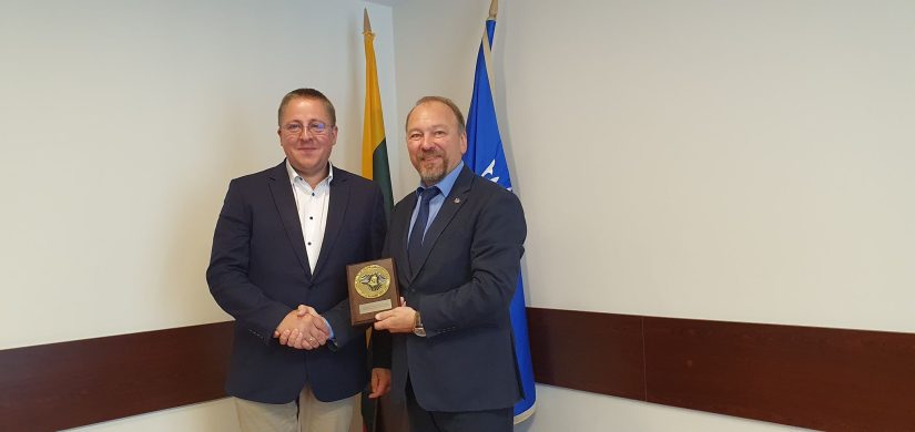 Krizėse išmoktos pilietiškumo pamokos tampa ryžtu ir lyderyste