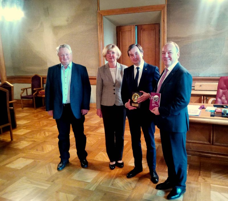 Susitikime su Vilniaus universiteto vadovybe – apie artimiausius bendros veiklos žingsnius