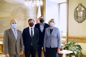  Pasirašyta bendradarbiavimo sutartis su Vilniaus universitetu