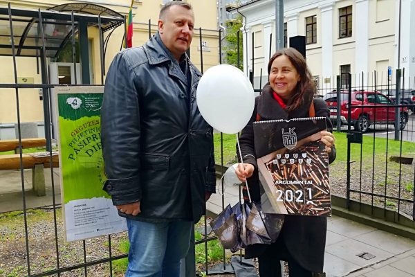  Pilietinio pasipriešinimo diena – mūsų vienybės ir stiprybės diena
