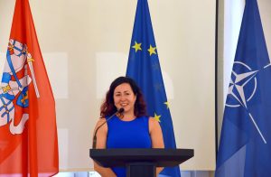  Apdovanoti „Mes esame NATO“ konkurso laureatai