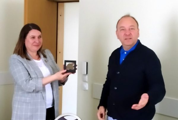  Apie pilietinio pasipriešinimo būdus – ir Brailio raštu