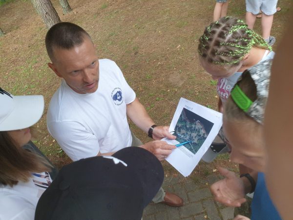  Jaunimo pilietiškumo ugdymas nenutrūksta net vasaros atostogų metu