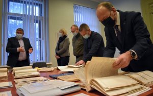  Pasirašyta sutartis su Lietuvos ypatinguoju archyvu