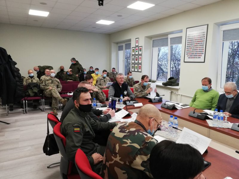 Stalo pratybose aptarti mobilizacijos, nepaprastosios ir karo padėties teisiniai aspektai