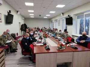  Stalo pratybose aptarti mobilizacijos, nepaprastosios ir karo padėties teisiniai aspektai