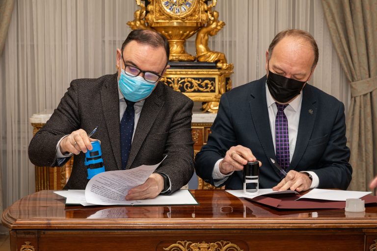 Pasirašyta sutartis su Lietuvos nacionaliniu dailės muziejumi