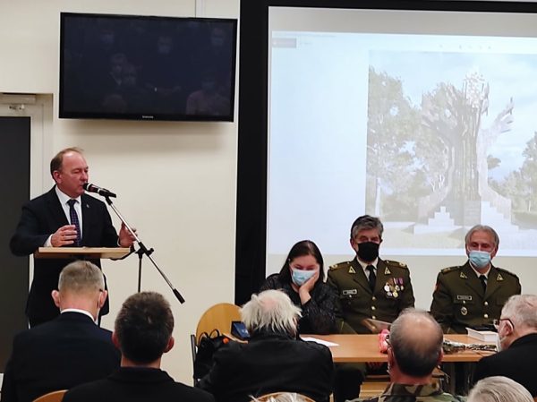  Krašto apsaugos bičiulių klubo metiniame susirinkime aptarti nacionalinio saugumo ir pilietinio pasipriešinimo klausimai