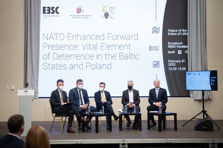  Valdovų rūmuose vykusioje konferencijoje aptarti NATO priešakinių pajėgų Lietuvoje rezultatai: Aljansas gali pasitikėti Lietuva, o Lietuva – Aljansu