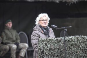  Su Vokietijos gynybos ministre susitikęs A. Anušauskas: papildomi NATO pajėgumai Lietuvoje gali būti dislokuoti labai operatyviai