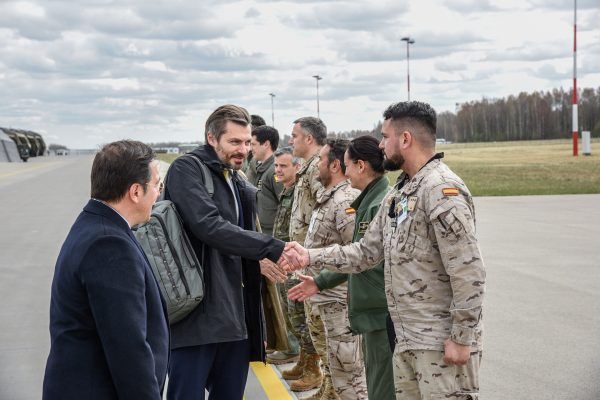  Viceministras M. Abukevičius padėkojo Ispanijai už indėlį į regiono gynybą: nuo rytinės NATO dalies saugumo priklausys viso Aljanso saugumas